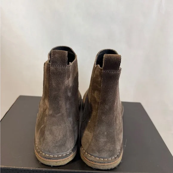 Saint Laurent Suede Chelsea Boots - Picture 6 of 15